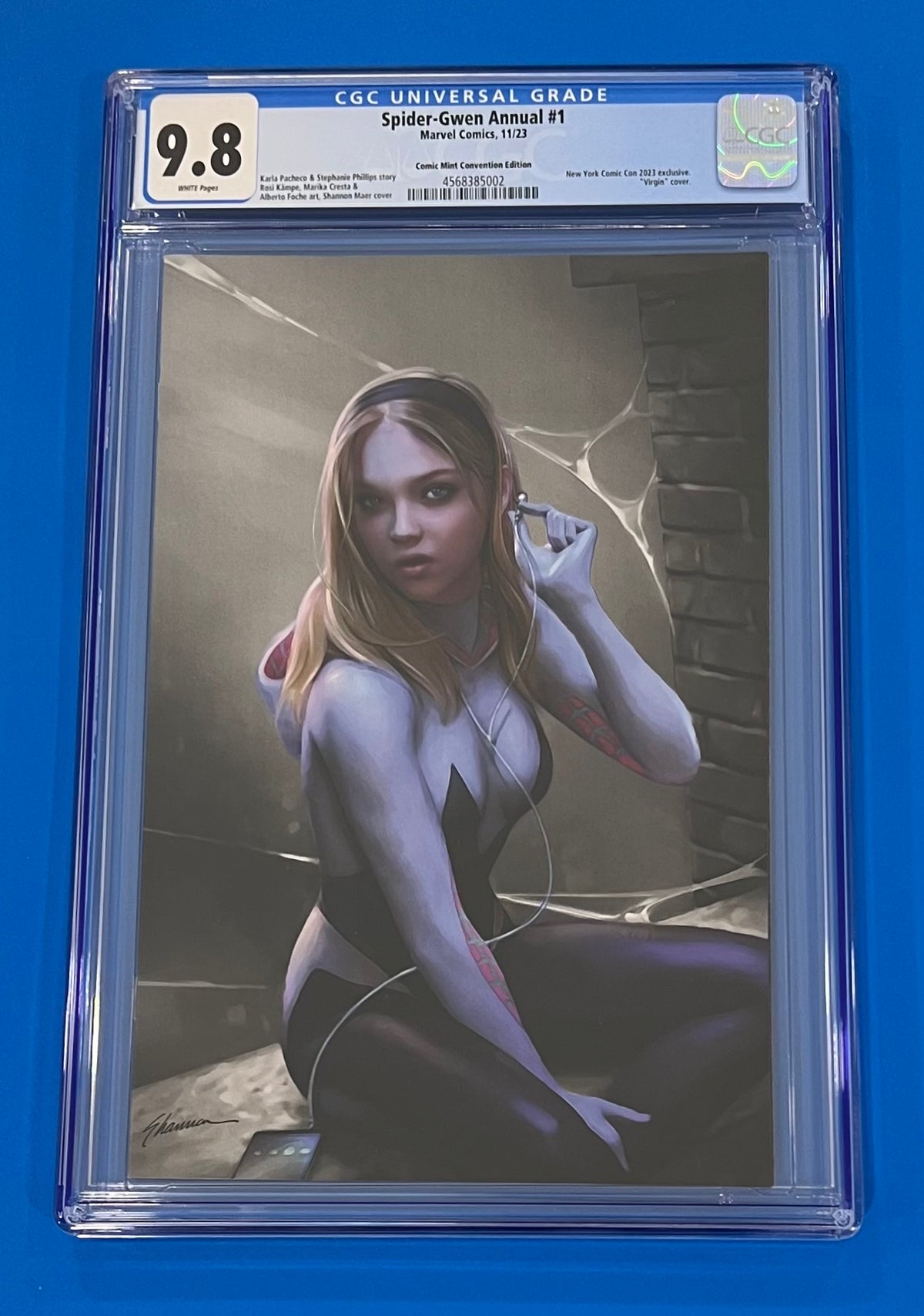 Spider-Gwen Annual #1 CGC 9.8 Shannon Maer NYCC Exclusive Virgin Variant